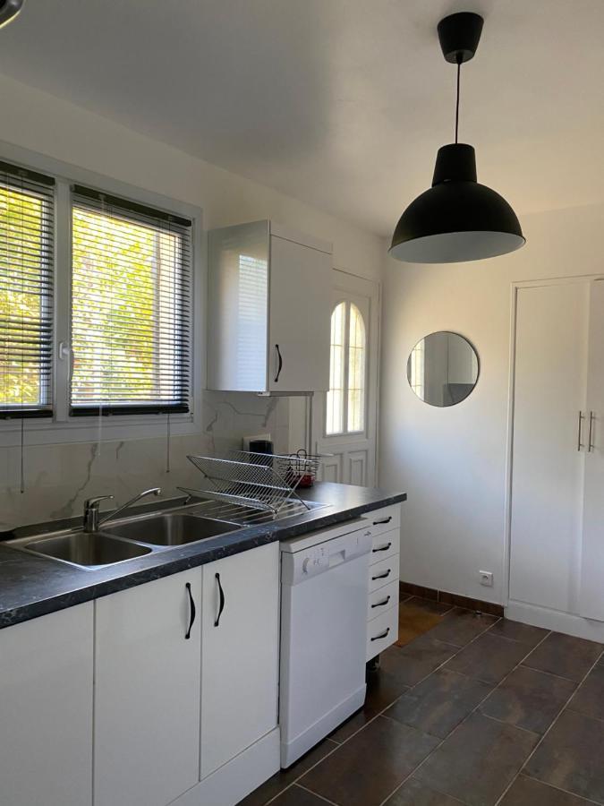Villiers-sur-Morin Maison Proche De Disneyland 6 A 9 Couchages מראה חיצוני תמונה